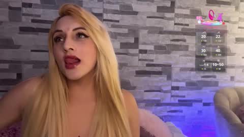 angela online show from 11-04-25, 01:59