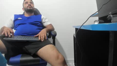 Tommy online show from 02-08-26, 03:32