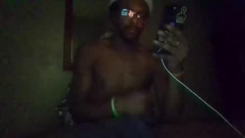 Snapshot of big_daddy774 chatting on 02-08-26, 08:29 big_daddy774 online show from 02-08-26, 08:29