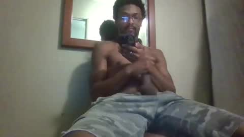 Snapshot of big_daddy774 chatting on 02-12-26, 07:36 big_daddy774 online show from 02-12-26, 07:36