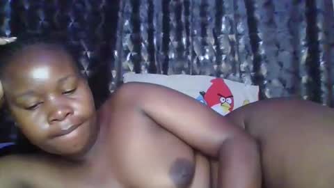 Snapshot of big_diva chatting on 09-10-25, 02:55 big_diva online show from 09-10-25, 02:55