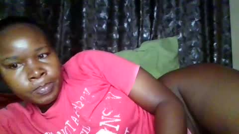 Snapshot of big_diva chatting on 06-29-26, 04:19 big_diva online show from 06-29-26, 04:19