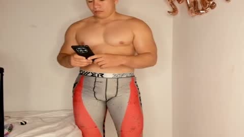 Snapshot of big_pecs_1 chatting on 05-30-26, 09:34 LEO online show from 05-30-26, 09:34