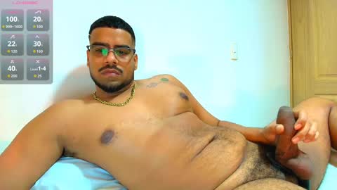Snapshot of big_pleasurex chatting on 09-09-25, 11:48 ALEXIS UNIVERSE  IM ON VACATION Ill come after  Kisses for that ass. online show from 09-09-25, 11:48