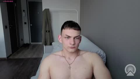 Snapshot of big_rock_edward chatting on 03-29-26, 02:28 edward online show from 03-29-26, 02:28