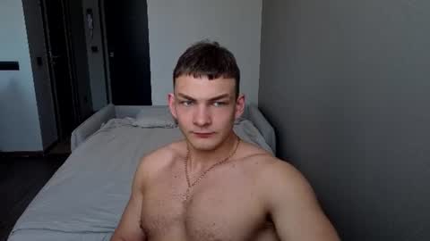 Snapshot of big_rock_edward chatting on 06-20-26, 10:18 edward online show from 06-20-26, 10:18