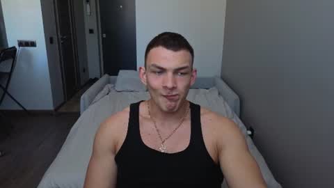 Snapshot of big_rock_edward chatting on 07-16-26, 12:33 edward online show from 07-16-26, 12:33