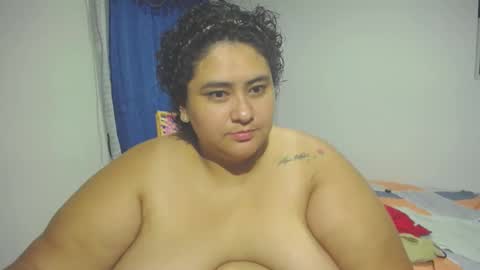 Milena And Luz online show from 09-20-25, 02:01