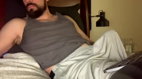 Snapshot of bigandhard6992 chatting on 02-07-25, 01:11 HARDNBIG online show from 02-07-25, 01:11