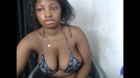 Snapshot of bigassdrip chatting on 04-21-26, 01:42 bigassdrip online show from 04-21-26, 01:42