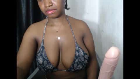 Snapshot of bigassdrip chatting on 05-17-26, 07:54 bigassdrip online show from 05-17-26, 07:54