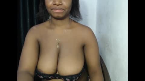 Snapshot of bigassdrip chatting on 06-11-26, 07:34 bigassdrip online show from 06-11-26, 07:34