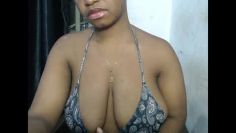 Snapshot of bigassdrip chatting on 07-13-26, 07:27 bigassdrip online show from 07-13-26, 07:27