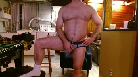 Snapshot of bigassman46 chatting on 04-20-26, 09:34 Straight Dave online show from 04-20-26, 09:34