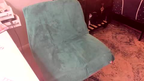 Snapshot of bigb00tyjudi chatting on 05-11-26, 06:05 bigb00tijudy online show from 05-11-26, 06:05