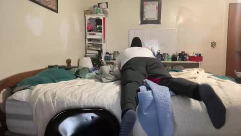 Mr. Muscle Monster online show from 02-25-26, 01:26