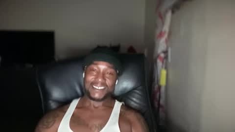 Snapshot of bigbackwoodcali chatting on 11-28-25, 08:39 bigbackwoodcali online show from 11-28-25, 08:39