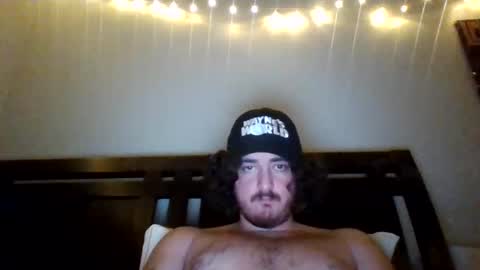 Snapshot of bigballzinface chatting on 01-16-26, 05:44 bigballzinface online show from 01-16-26, 05:44