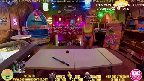 Snapshot of bigbananamilfshake chatting on 12-08-24, 07:15 Mya and Angelo online show from 12-08-24, 07:15