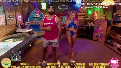 Snapshot of bigbananamilfshake chatting on 12-17-24, 04:34 Mya and Angelo online show from 12-17-24, 04:34