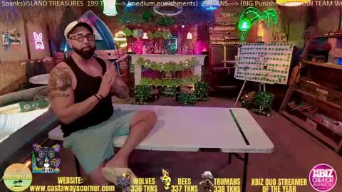 Snapshot of bigbananamilfshake chatting on 03-09-25, 07:56 Mya and Angelo online show from 03-09-25, 07:56