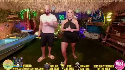 Snapshot of bigbananamilfshake chatting on 04-12-26, 04:28 Mya and Angelo online show from 04-12-26, 04:28