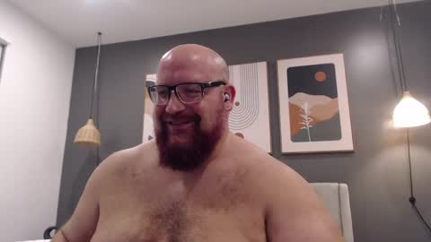 BigBear4Cuddles online show from 04-16-26, 02:45