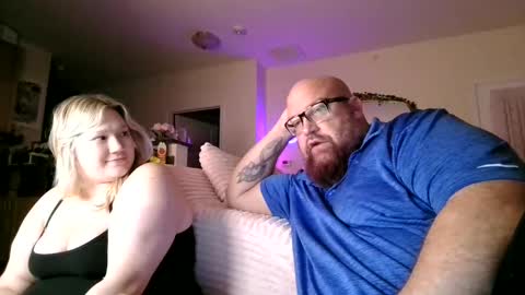 Snapshot of bigbear4cuddles chatting on 05-02-26, 01:43 BigBear4Cuddles online show from 05-02-26, 01:43