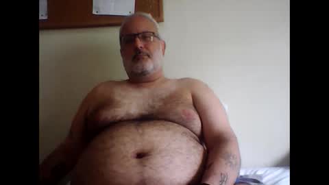 Snapshot of bigbearhector chatting on 03-12-26, 12:22 BigBearXXX online show from 03-12-26, 12:22