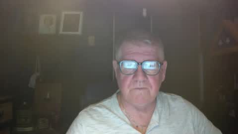 Snapshot of bigbeerdrinker1 chatting on 03-15-26, 05:24 bigbeerdrinker online show from 03-15-26, 05:24