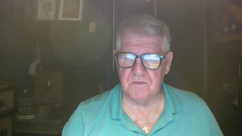 Snapshot of bigbeerdrinker1 chatting on 03-20-26, 04:50 bigbeerdrinker online show from 03-20-26, 04:50