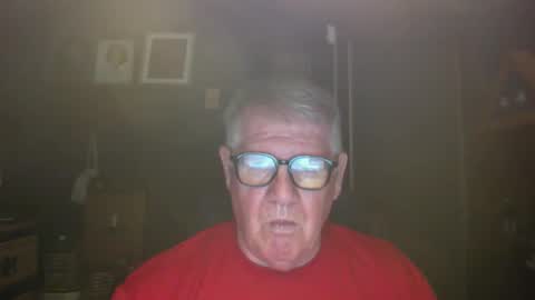 Snapshot of bigbeerdrinker1 chatting on 03-26-26, 04:07 bigbeerdrinker online show from 03-26-26, 04:07