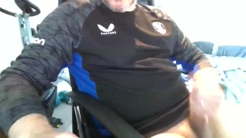 Snapshot of bigbisi69 chatting on 05-18-26, 02:12 bigbisi69 online show from 05-18-26, 02:12
