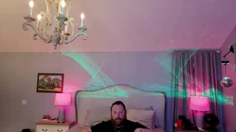 Snapshot of bigboi1o11 chatting on 11-28-25, 10:18 Bigboi1o11 online show from 11-28-25, 10:18