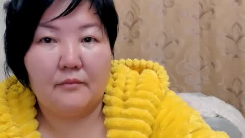 Kira online show from 11-04-25, 01:43