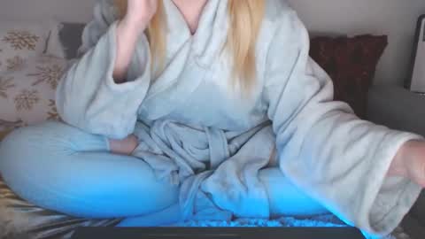 bigboobs_cutie online show from 12-23-24, 01:40