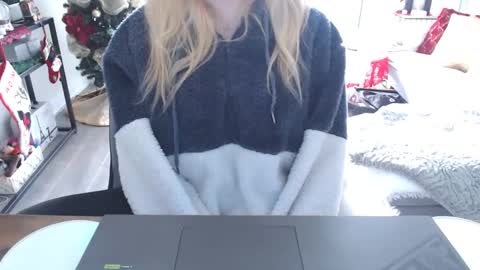 bigboobs_cutie online show from 01-27-25, 05:48