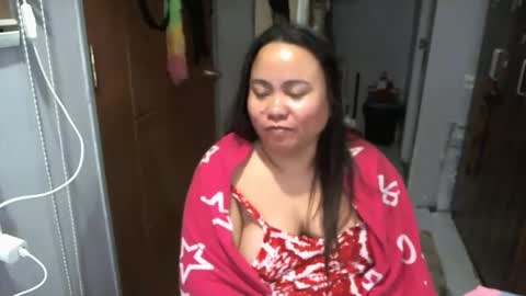 Snapshot of bigboobslyn chatting on 05-21-26, 04:03 bigboobslyn online show from 05-21-26, 04:03