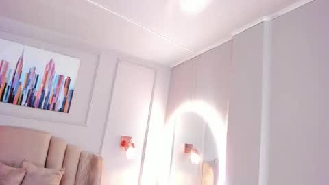 Snapshot of bigboobsnaughty1 chatting on 11-02-25, 10:17 online show from 11-02-25, 10:17