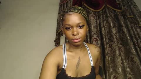 Snapshot of bigbooty_xchataa chatting on 11-23-25, 05:35 Lucy online show from 11-23-25, 05:35