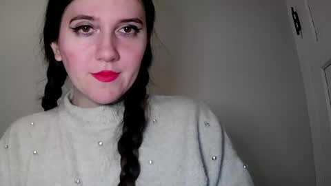 Isabella online show from 02-05-25, 08:11