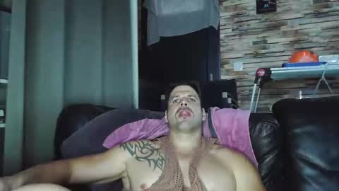 Bigboyband online show from 11-19-25, 04:07