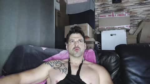 Bigboyband online show from 04-11-26, 07:56