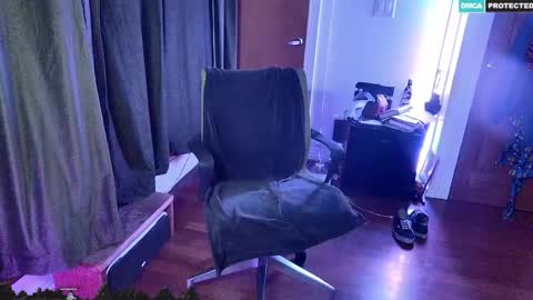 Snapshot of bigbro42069 chatting on 04-14-26, 05:46 BigBro online show from 04-14-26, 05:46