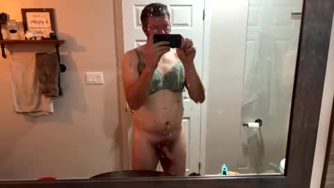 Snapshot of bigcam3cummins chatting on 01-20-25, 02:32 bigcam3cummins online show from 01-20-25, 02:32