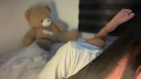 Yeng online show from 04-09-26, 12:10