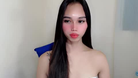 ZARINA online show from 03-25-26, 06:58