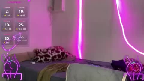 queen amanda online show from 12-22-25, 11:35