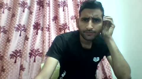 Snapshot of bigcockboy2580 chatting on 12-27-24, 10:55 akash online show from 12-27-24, 10:55