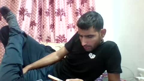 Snapshot of bigcockboy2580 chatting on 12-28-24, 12:03 akash online show from 12-28-24, 12:03